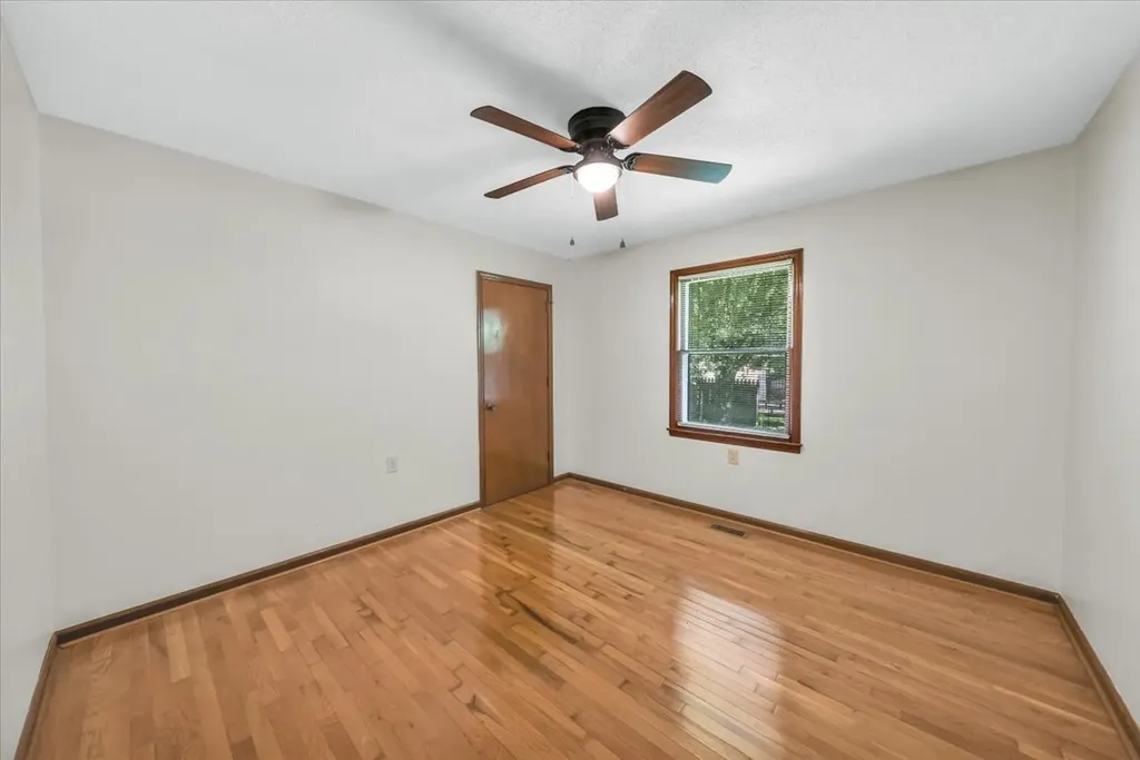 106 Larkway Drive Tullahoma TN 37388
