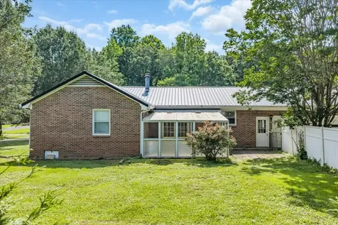 106 Larkway Drive Tullahoma TN 37388