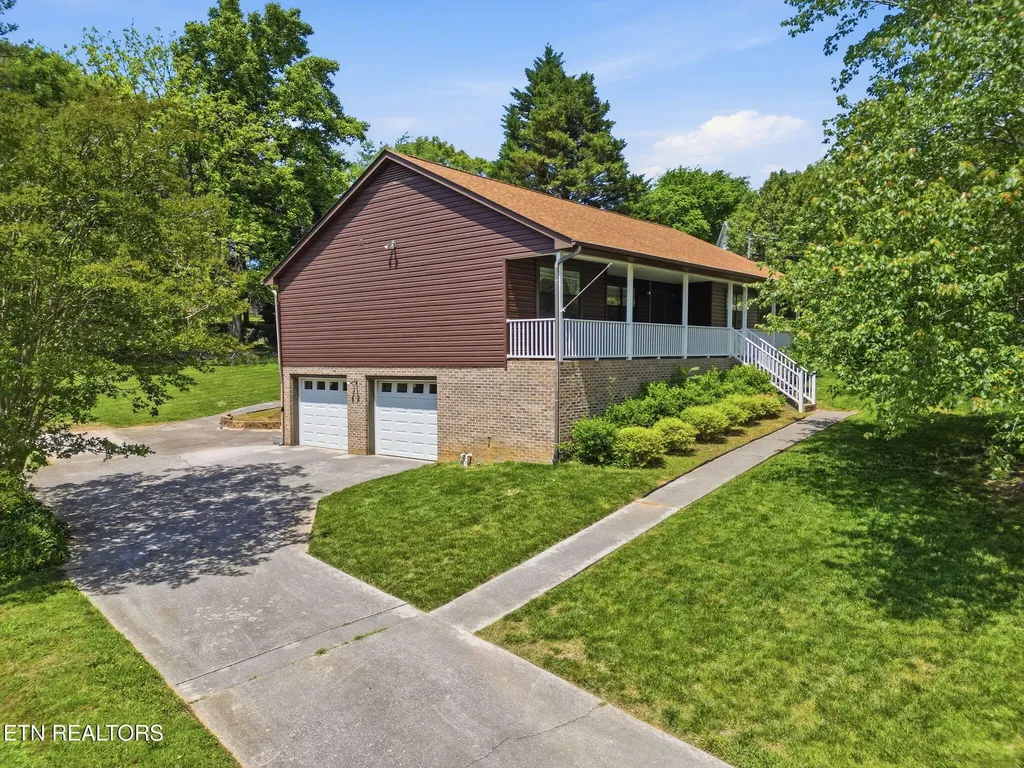 2112 Pine Meade Road Knoxville TN 37923