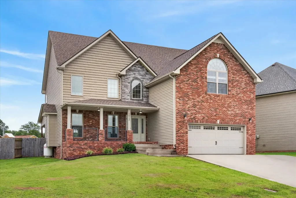 1013 Garner Hills Drive Clarksville TN 37042