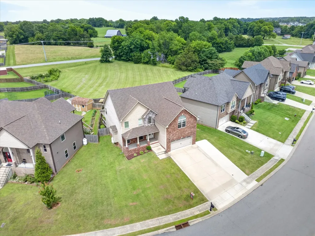 1013 Garner Hills Drive Clarksville TN 37042
