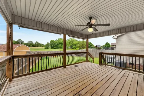 1013 Garner Hills Drive Clarksville TN 37042