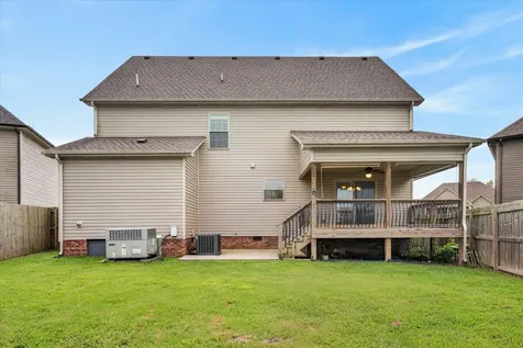 1013 Garner Hills Drive Clarksville TN 37042