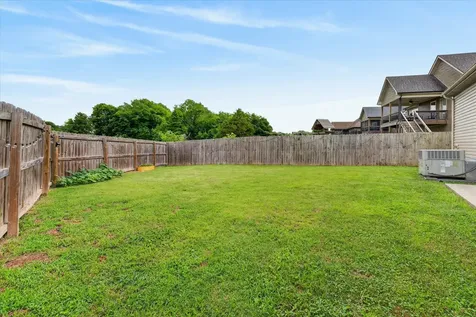 1013 Garner Hills Drive Clarksville TN 37042
