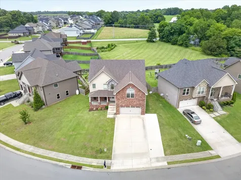 1013 Garner Hills Drive Clarksville TN 37042
