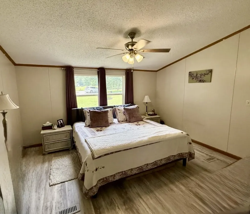 42 Paradise Hills Lane Lebanon TN 37090