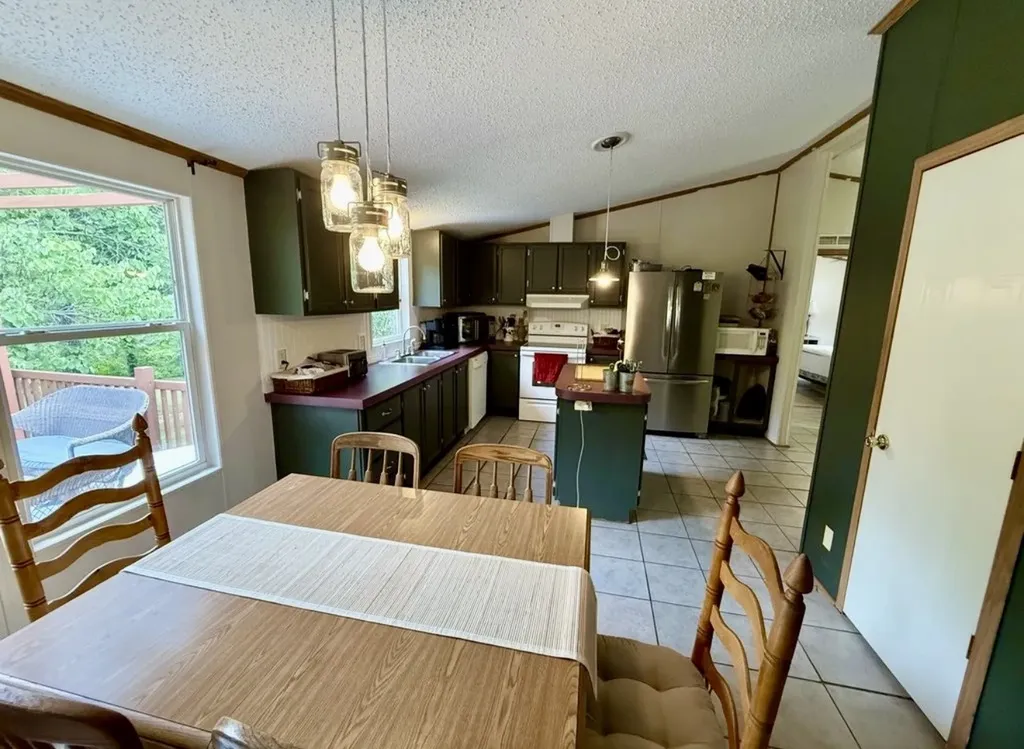 42 Paradise Hills Lane Lebanon TN 37090