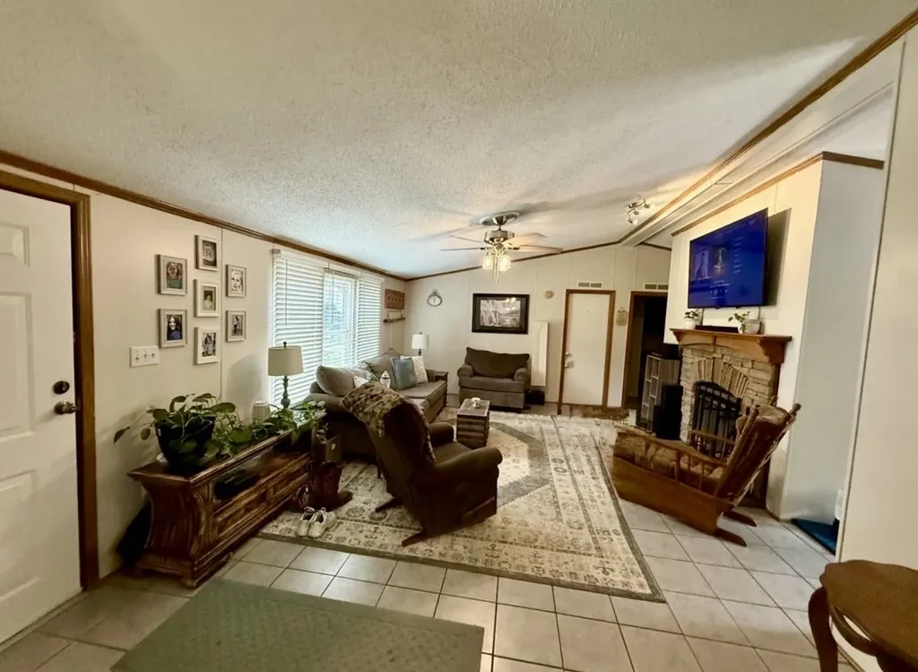 42 Paradise Hills Lane Lebanon TN 37090