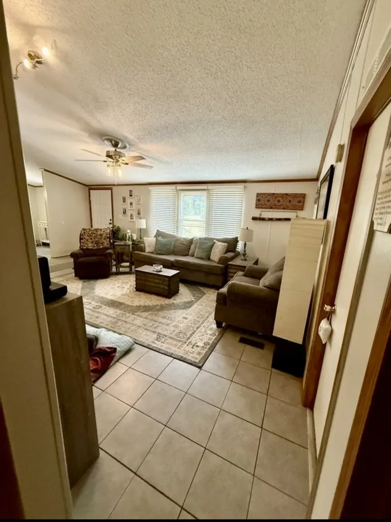 42 Paradise Hills Lane Lebanon TN 37090