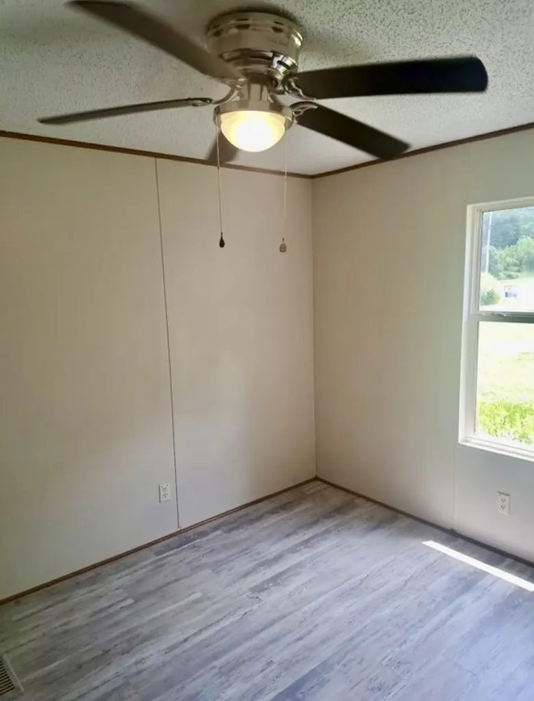 42 Paradise Hills Lane Lebanon TN 37090