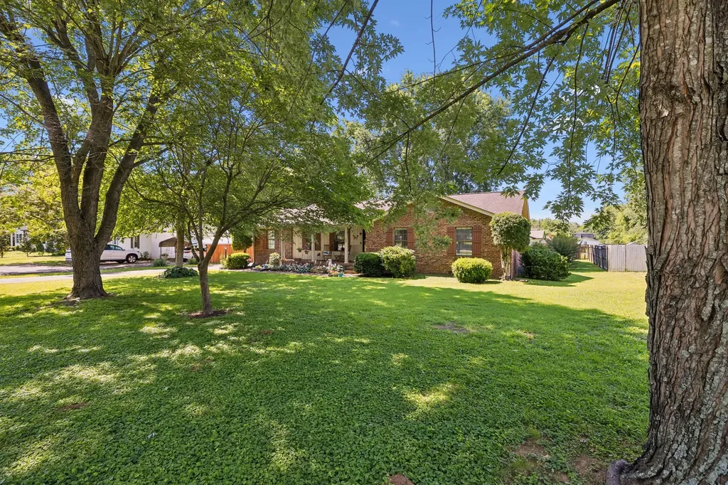 621 Teree Drive Gallatin TN 37066