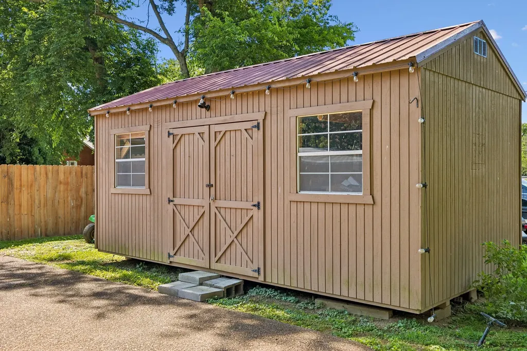 621 Teree Drive Gallatin TN 37066