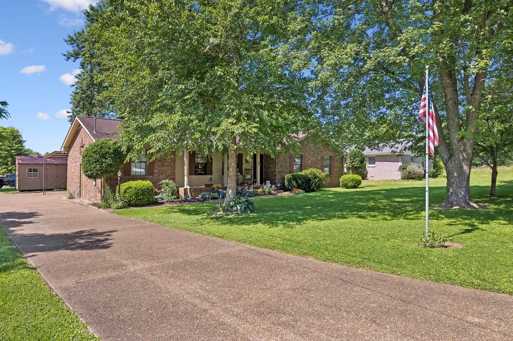 621 Teree Drive Gallatin TN 37066