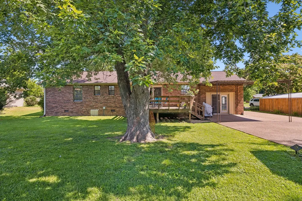 621 Teree Drive Gallatin TN 37066