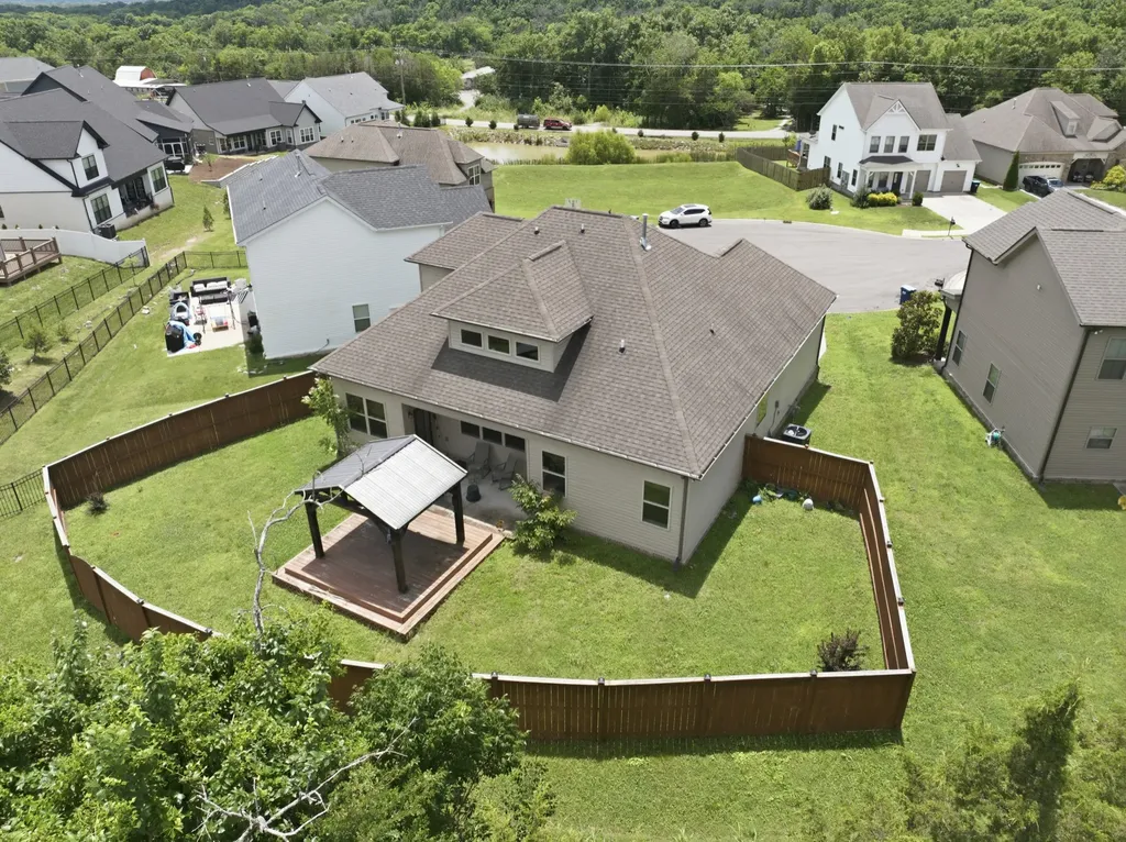 5702 Hidden Creek Smyrna TN 37167