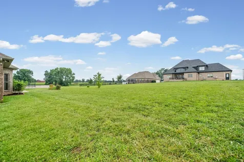 208 Lewis Bridge Way Hopkinsville KY 42240