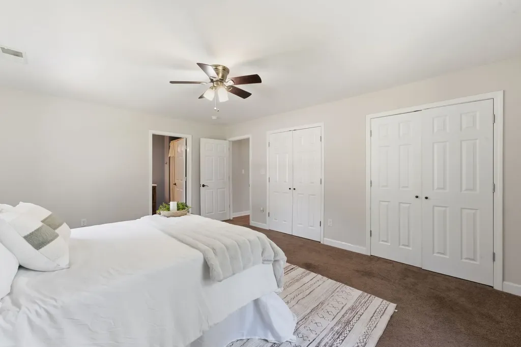 945 Mckellar Drive Tullahoma TN 37388