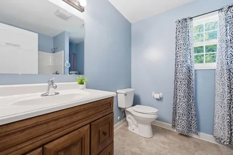 945 Mckellar Drive Tullahoma TN 37388
