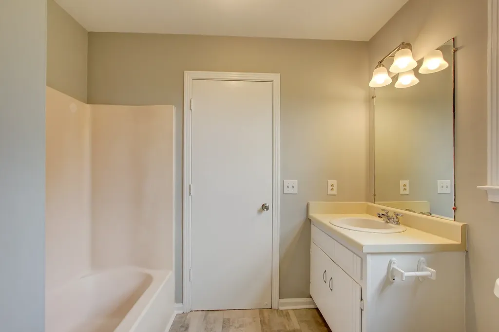 419 Spencer Lane Clarksville TN 37042