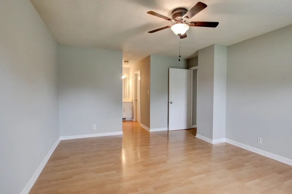 419 Spencer Lane Clarksville TN 37042
