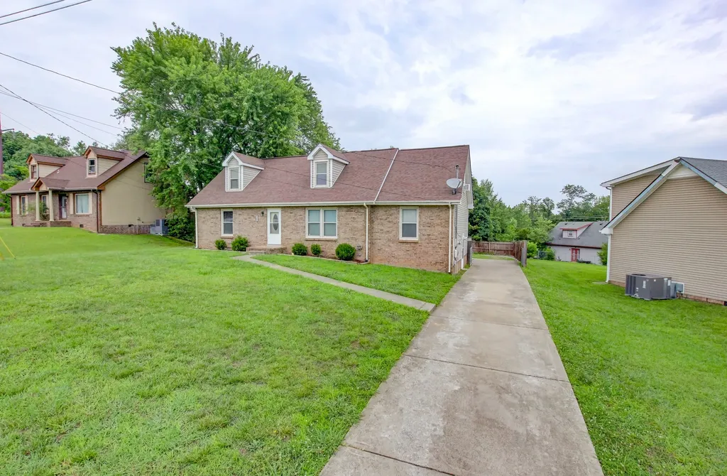 419 Spencer Lane Clarksville TN 37042