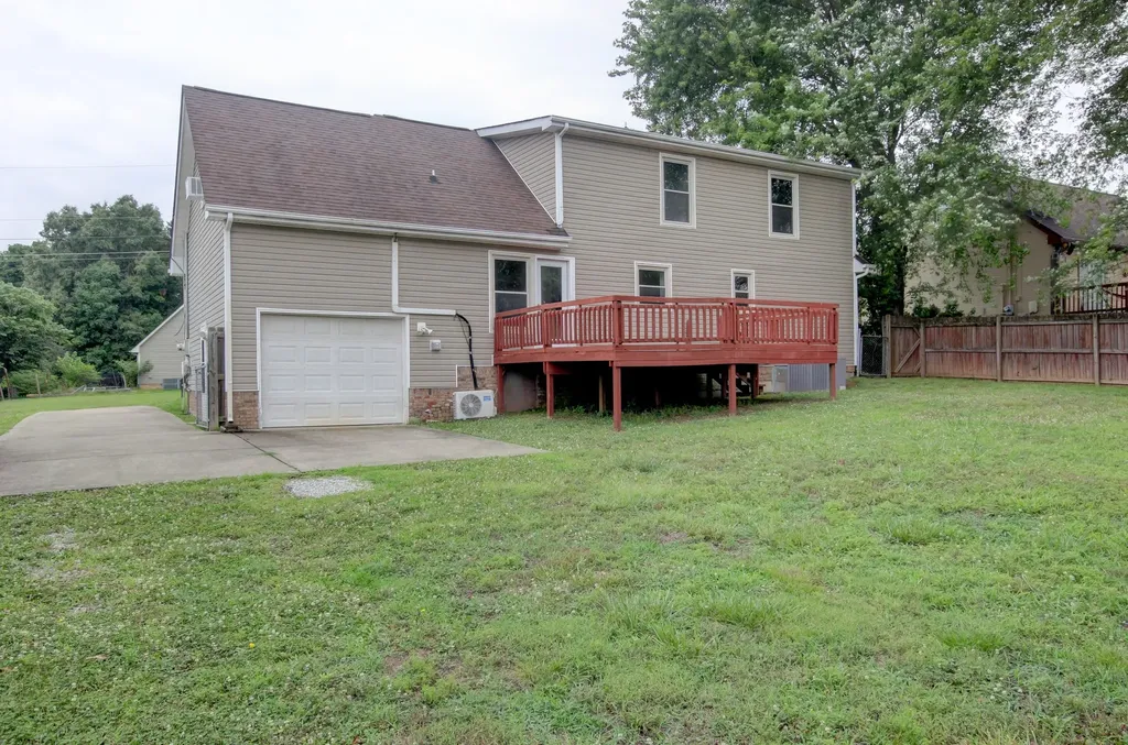 419 Spencer Lane Clarksville TN 37042