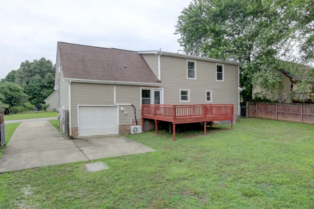 419 Spencer Lane Clarksville TN 37042