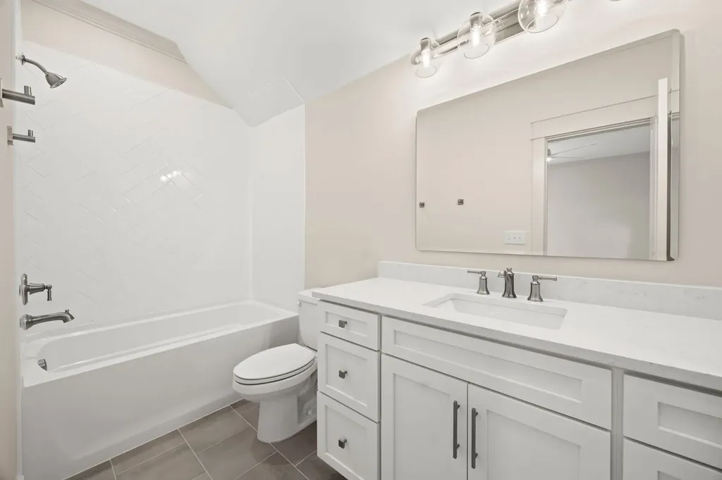 1304 Mcquiddy Road Nashville TN 37221