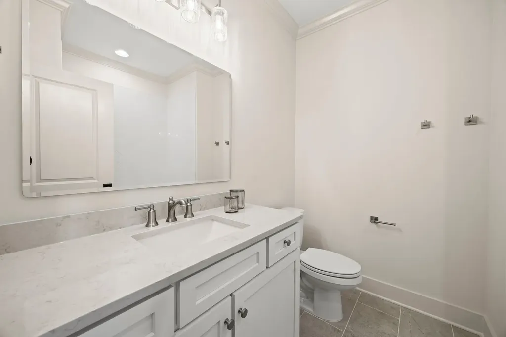 1304 Mcquiddy Road Nashville TN 37221