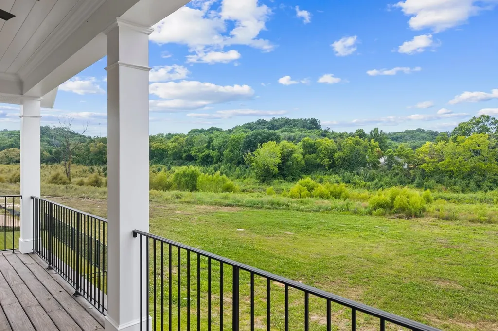 1304 Mcquiddy Road Nashville TN 37221