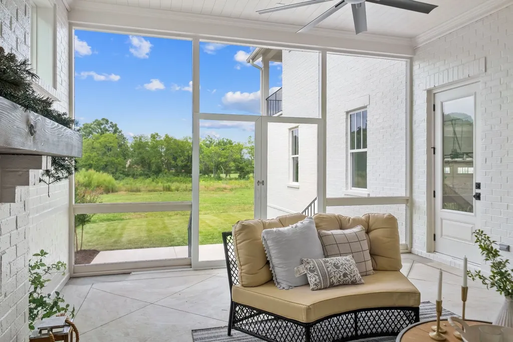 1304 Mcquiddy Road Nashville TN 37221