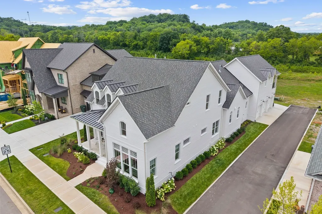 1304 Mcquiddy Road Nashville TN 37221