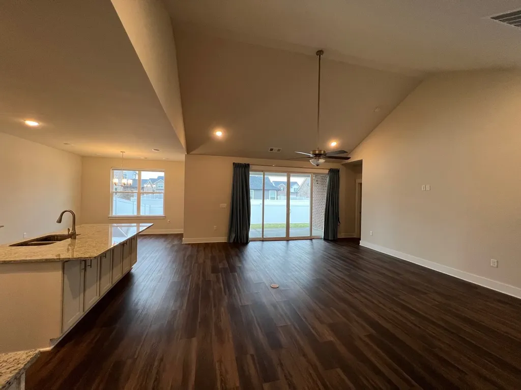 2402 Blue Heron Drive Murfreesboro TN 37128