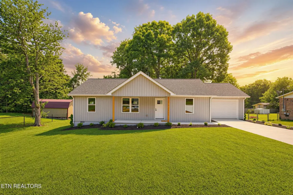 430 Rhododendron Circle Crossville TN 38555