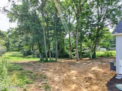 430 Rhododendron Circle Crossville TN 38555