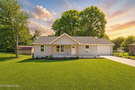430 Rhododendron Circle Crossville TN 38555