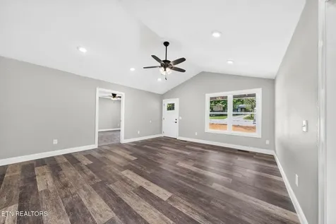 430 Rhododendron Circle Crossville TN 38555