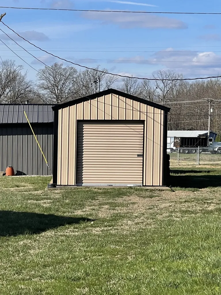 408 Birch Street Lafayette TN 37083