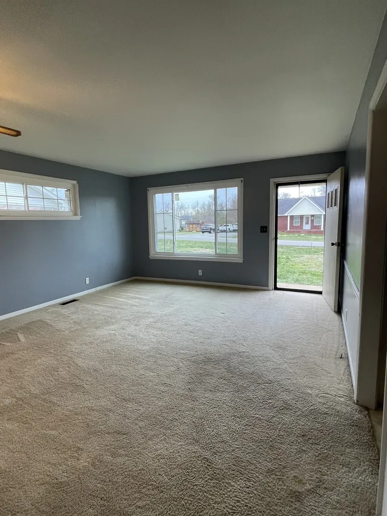 408 Birch Street Lafayette TN 37083