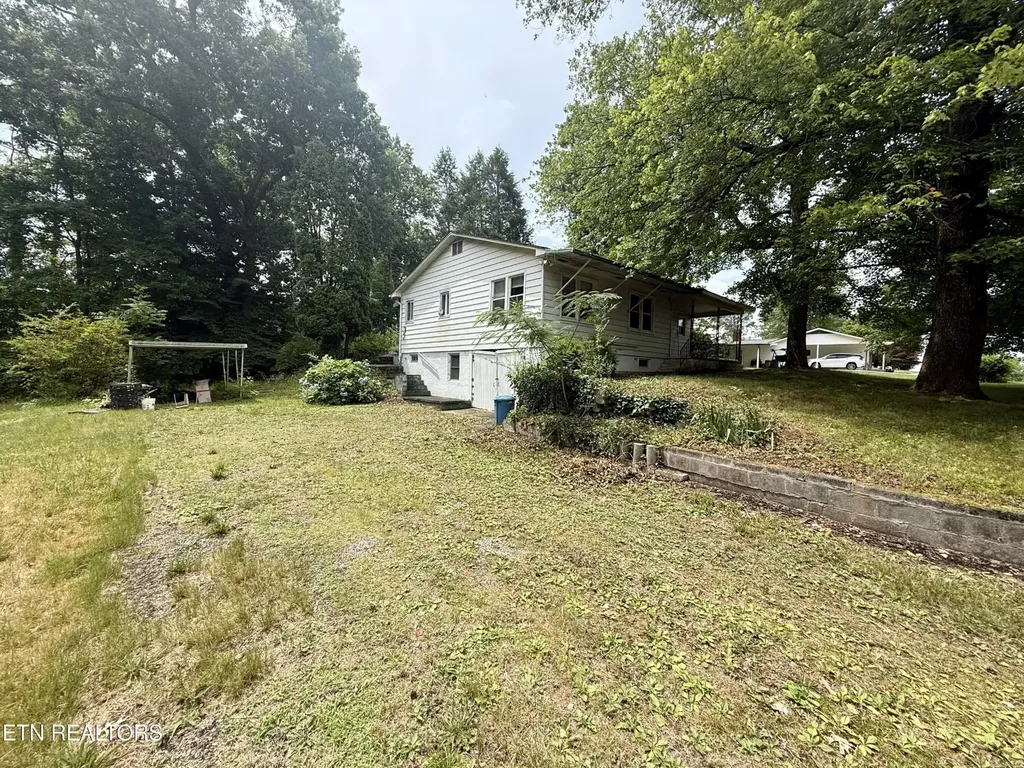 231 Airport Road Oliver Springs TN 37840