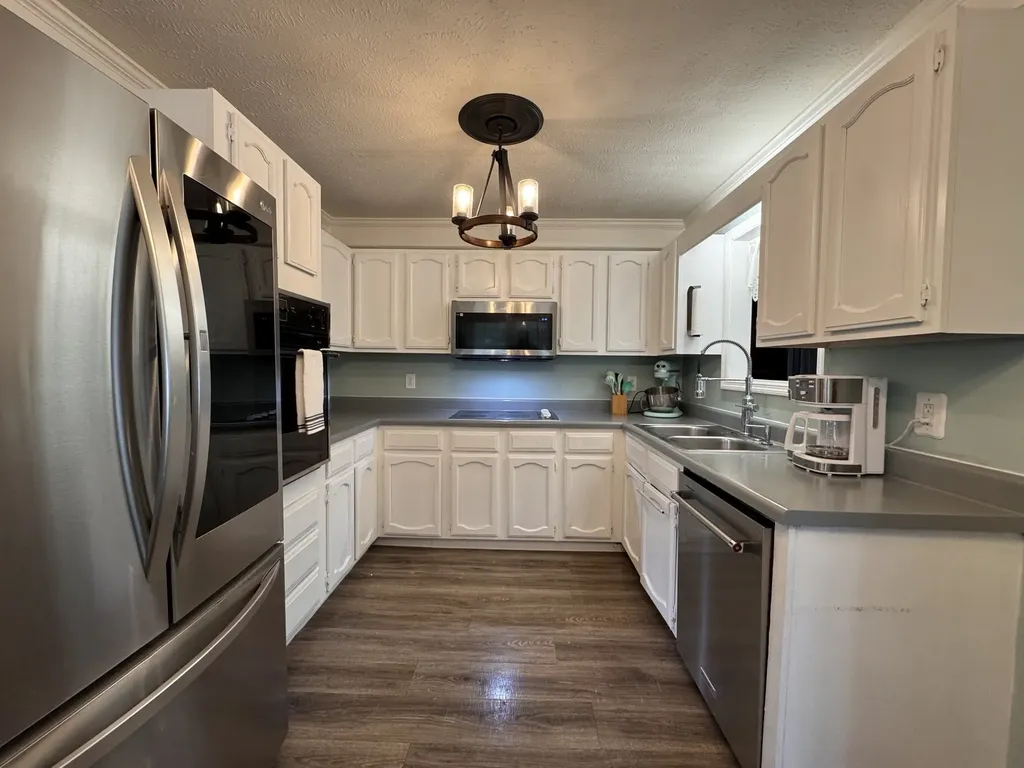 4121 Halls Hill Pike Murfreesboro TN 37130