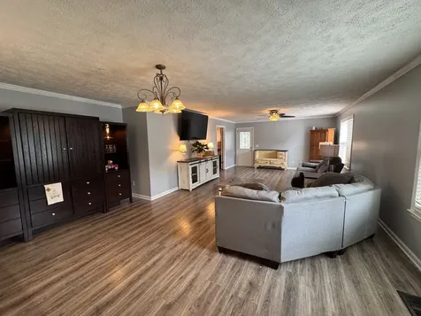 4121 Halls Hill Pike Murfreesboro TN 37130