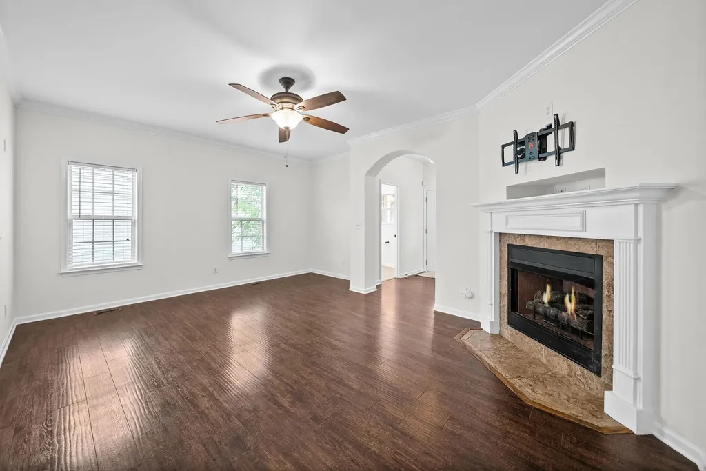 3756 Gray Fox Drive Clarksville TN 37040