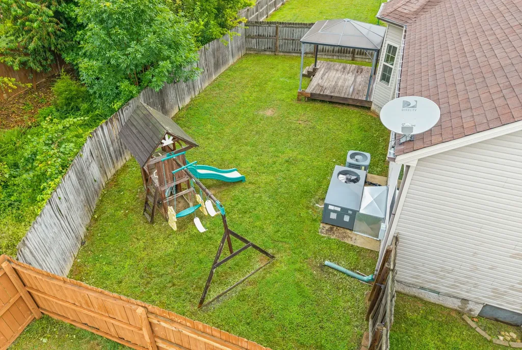 3756 Gray Fox Drive Clarksville TN 37040