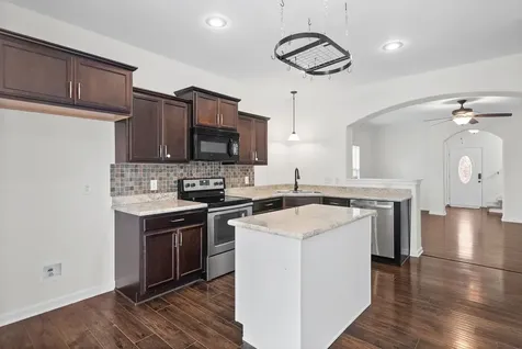 3756 Gray Fox Drive Clarksville TN 37040