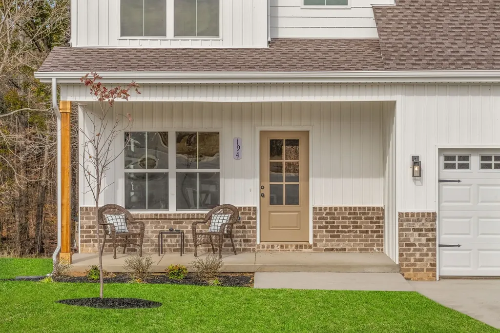 194 Dewberry Court Clarksville TN 37042