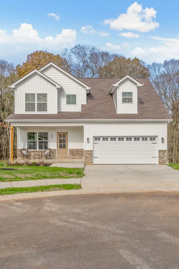 194 Dewberry Court Clarksville TN 37042