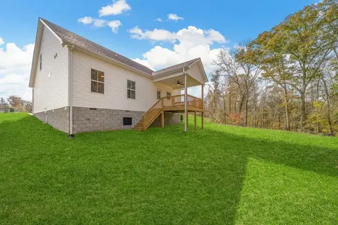194 Dewberry Court Clarksville TN 37042
