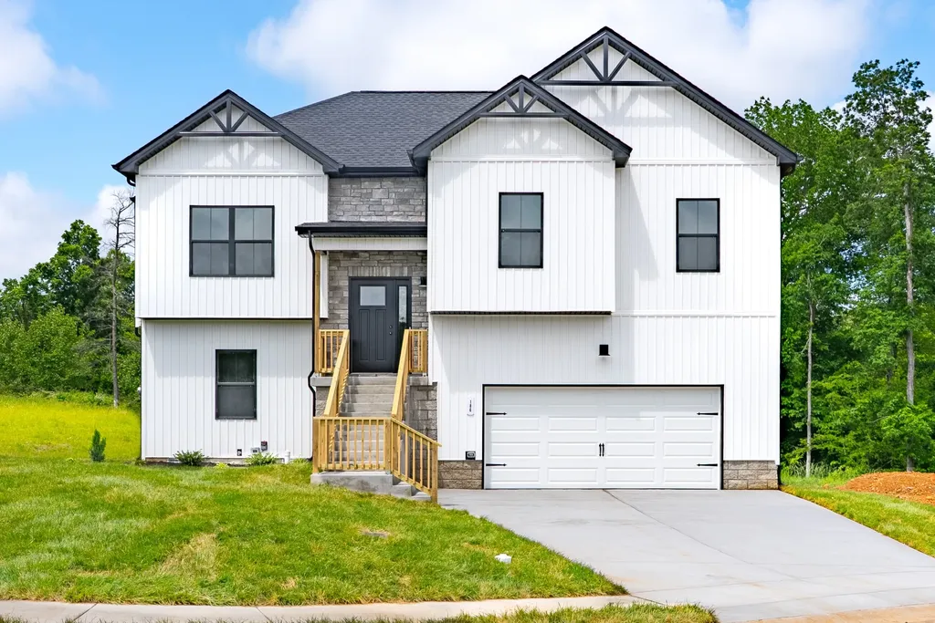 193 Dewberry Court Clarksville TN 37042