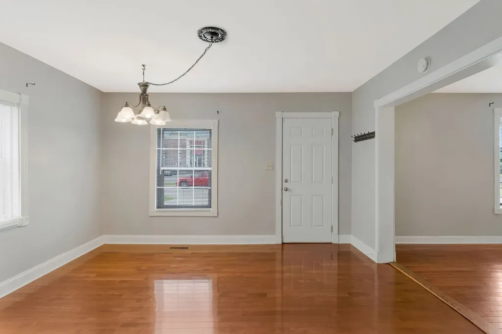 5206 Georgia Avenue Nashville TN 37209